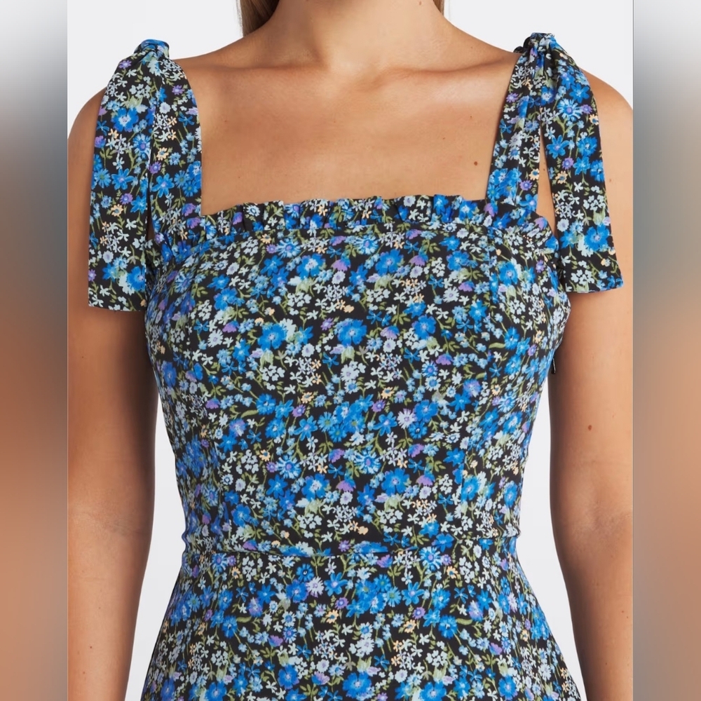 Nine Britton Natalie Crepe Dress - Picture 4 of 8